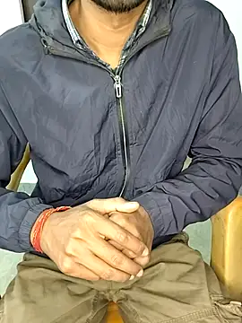 Snapshot of Vikramsinghot chatting on 12/01/25, 05:25 Vikramsinghot online show from 12/01/25, 05:25