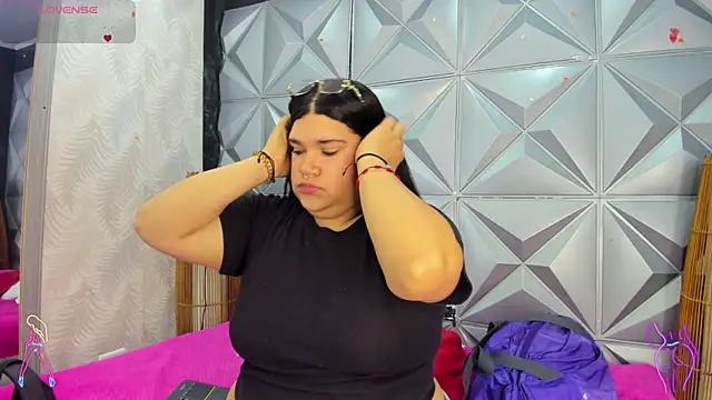 Snapshot of Danna_Monrooe chatting on 12/15/25, 03:12 Danna Monrooe online show from 12/15/25, 03:12