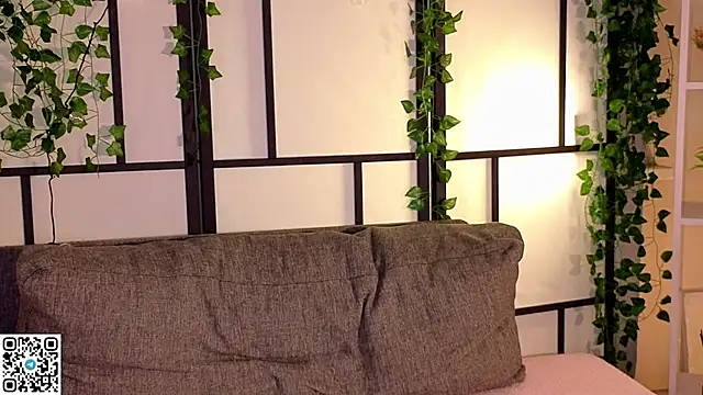 Snapshot of MatthewHoffis chatting on 02/22/26, 08:32 MatthewHoffis online show from 02/22/26, 08:32