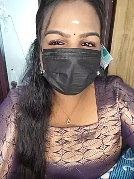 Snapshot of Tamil_Shara chatting on 05/21/26, 08:01 Tamil Shara online show from 05/21/26, 08:01