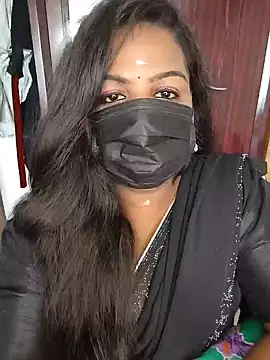 Snapshot of Tamil_Shara chatting on 06/22/26, 08:00 Tamil Shara online show from 06/22/26, 08:00