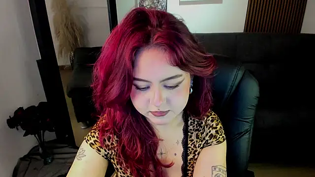 crimson velvettt online show from 01/16/26, 05:44