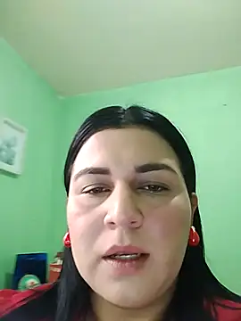 Snapshot of Maira-11 chatting on 12/15/25, 06:58 Maira-11 online show from 12/15/25, 06:58