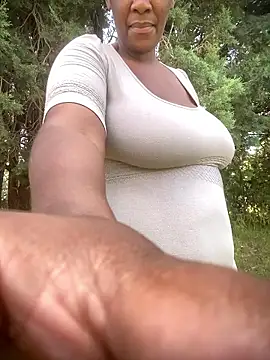 GiantClithpee online show from 01/16/26, 09:13