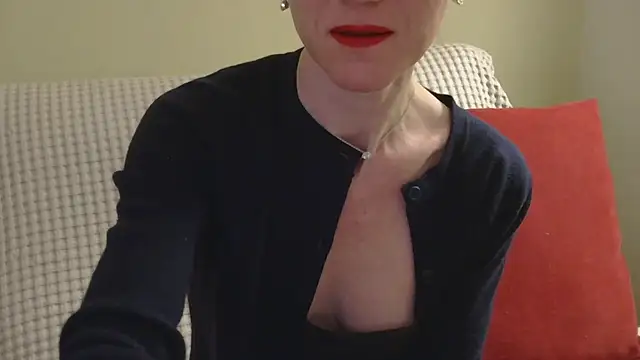 Snapshot of AuroraAG chatting on 05/05/26, 01:14 AuroraAG online show from 05/05/26, 01:14