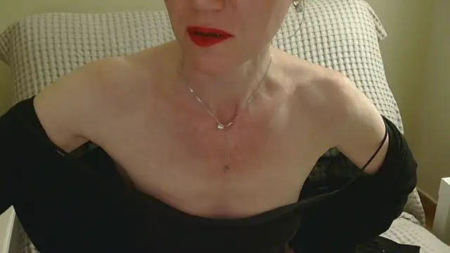 Snapshot of AuroraAG chatting on 05/21/26, 11:24 AuroraAG online show from 05/21/26, 11:24