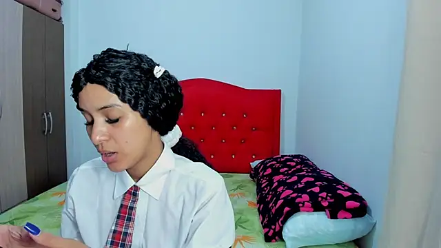 Samantha luv  online show from 03/15/26, 04:47