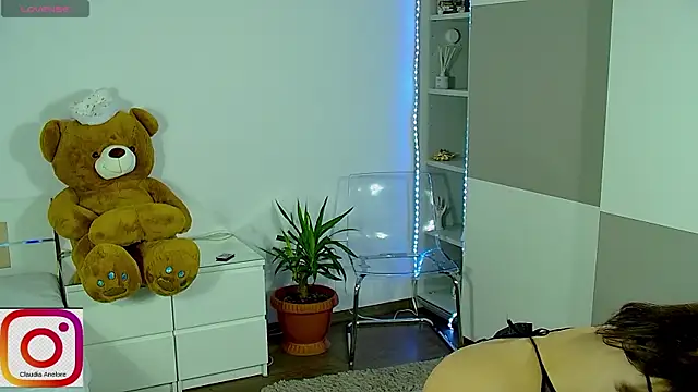 Snapshot of SiennaLuxexx chatting on 01/07/26, 12:48 SiennaLuxexx online show from 01/07/26, 12:48