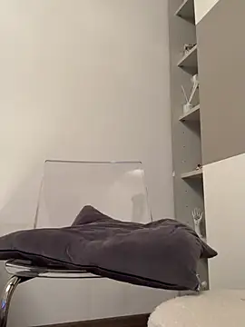 Snapshot of SiennaLuxexx chatting on 01/16/26, 07:01 SiennaLuxexx online show from 01/16/26, 07:01