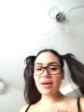 SiennaLuxexx online show from 03/31/26, 11:56