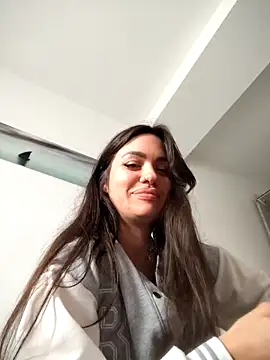 SiennaLuxexx online show from 04/14/26, 01:16