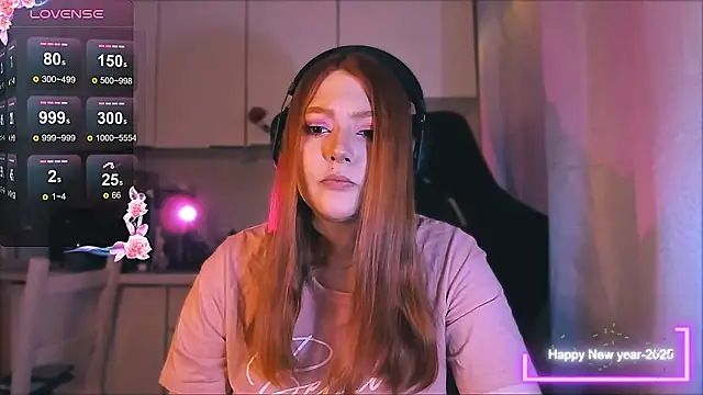 Snapshot of Ungoliant_Kiss chatting on 12/22/25, 08:47 Ungoliant Kiss online show from 12/22/25, 08:47