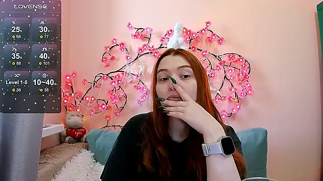 Snapshot of Ungoliant_Kiss chatting on 02/07/26, 12:13 Ungoliant Kiss online show from 02/07/26, 12:13