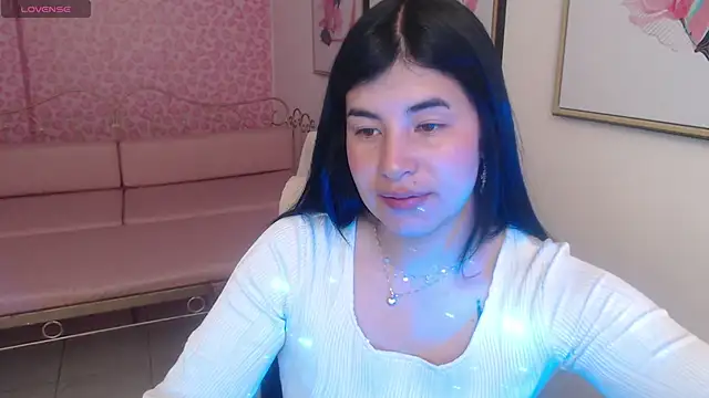 Nina harpper  online show from 12/14/25, 01:17