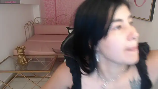 Nina harpper  online show from 01/09/26, 08:16