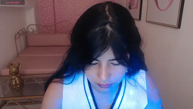 Nina harpper  online show from 01/14/26, 01:26