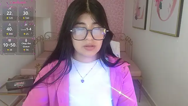 Nina harpper  online show from 04/10/26, 01:07