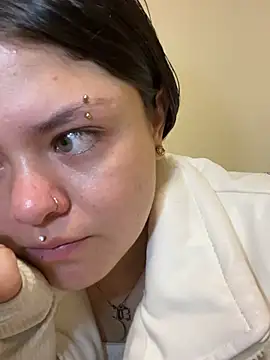 Snapshot of Camila_Duarte2 chatting on 02/27/26, 01:11 Camila Duarte2 online show from 02/27/26, 01:11