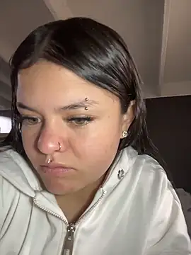 Snapshot of Camila_Duarte2 chatting on 02/17/26, 01:41 Camila Duarte2 online show from 02/17/26, 01:41