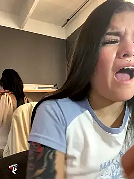 Camila Duarte2 online show from 01/05/26, 05:27