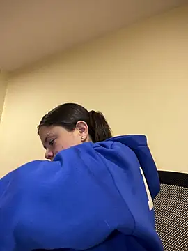 Camila Duarte2 online show from 03/19/26, 01:22