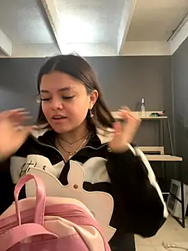 Camila Duarte2 online show from 12/05/25, 02:04