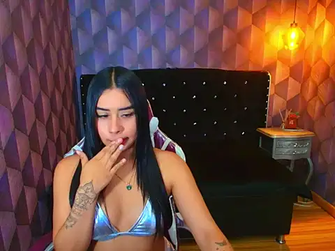 ScarlettDreew online show from 12/05/25, 04:44