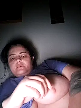 Snapshot of gini92 chatting on 02/24/26, 12:22 gini92 online show from 02/24/26, 12:22