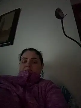 Snapshot of gini92 chatting on 01/17/26, 03:48 gini92 online show from 01/17/26, 03:48