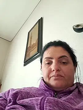 Snapshot of gini92 chatting on 02/11/26, 10:59 gini92 online show from 02/11/26, 10:59