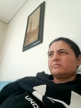 Snapshot of gini92 chatting on 02/13/26, 08:58 gini92 online show from 02/13/26, 08:58