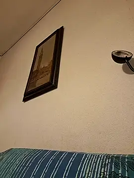 Snapshot of gini92 chatting on 02/12/26, 06:57 gini92 online show from 02/12/26, 06:57