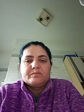 Snapshot of gini92 chatting on 02/07/26, 06:54 gini92 online show from 02/07/26, 06:54