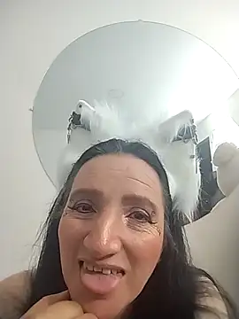 Andre cloefoxx  online show from 03/28/26, 02:45