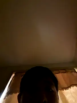 Snapshot of clvoer0703t chatting on 12/02/25, 01:57 clvoer0703t online show from 12/02/25, 01:57