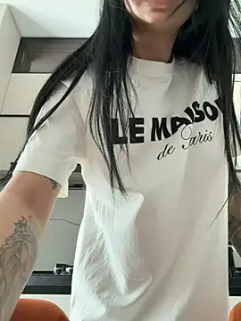 Ivy Trix online show from 02/27/26, 12:05