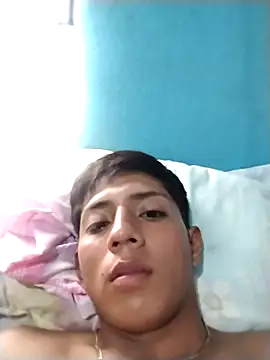 Manuelp0203 online show from 04/12/26, 09:40