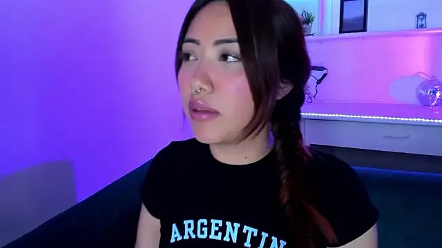 Saelivrae online show from 04/16/26, 09:39