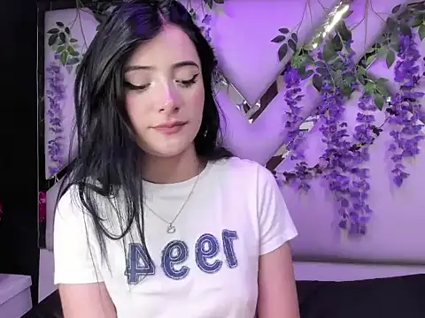 liinzy rouse69 online show from 12/20/25, 02:53