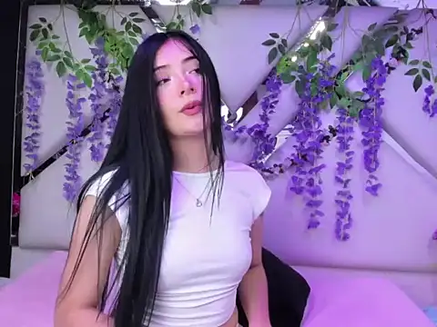 liinzy rouse69 online show from 12/16/25, 02:43