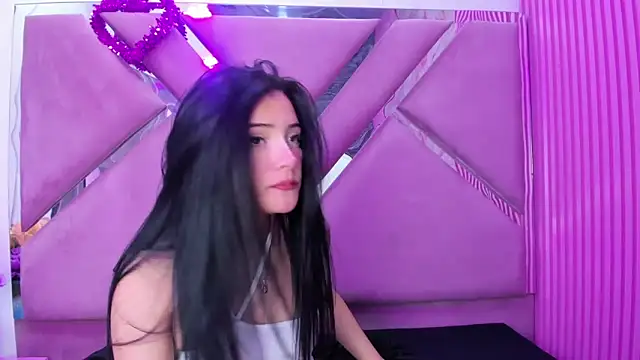 liinzy rouse69 online show from 04/17/26, 05:21