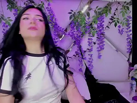 liinzy rouse69 online show from 01/14/26, 03:04