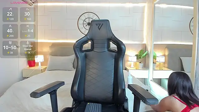 Lana kalix online show from 02/10/26, 08:19