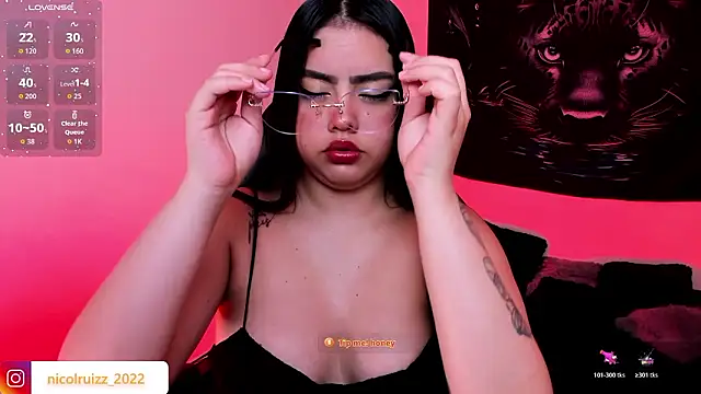 Snapshot of Nicolle_Ruizz chatting on 02/07/26, 10:34 Nicolle Ruizz online show from 02/07/26, 10:34