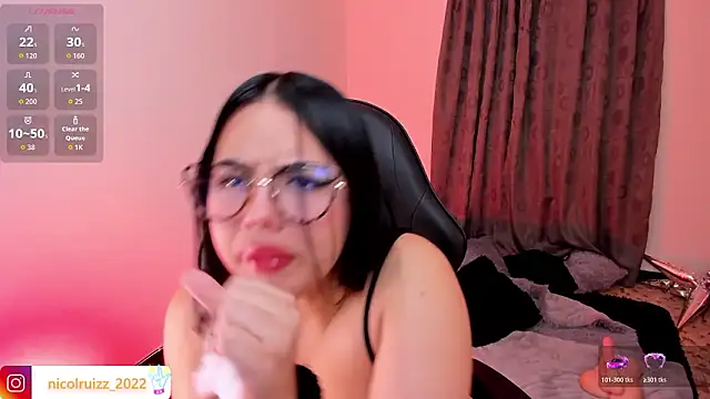 Nicolle Ruizz online show from 03/19/26, 10:37