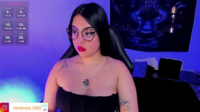 Snapshot of Nicolle_Ruizz chatting on 05/26/26, 08:29 Nicolle Ruizz online show from 05/26/26, 08:29