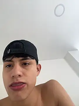 Lander Cruz online show from 05/02/26, 02:44