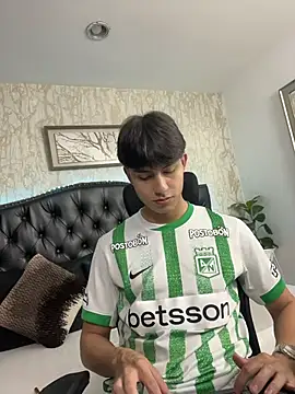 Snapshot of Lander_Cruz chatting on 02/04/26, 07:53 Lander Cruz online show from 02/04/26, 07:53