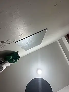 Snapshot of Lander_Cruz chatting on 02/28/26, 02:28 Lander Cruz online show from 02/28/26, 02:28