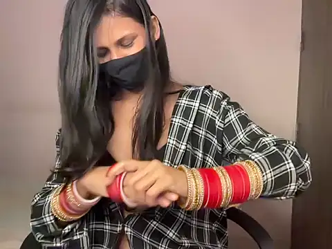 Snapshot of lovely_monisha chatting on 02/12/26, 09:14 lovely monisha online show from 02/12/26, 09:14